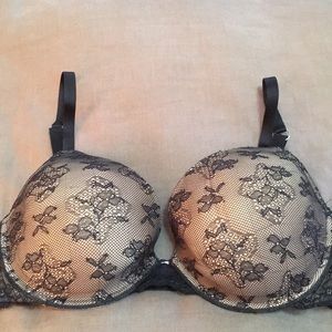 Victoria’s Secret Biofit bra